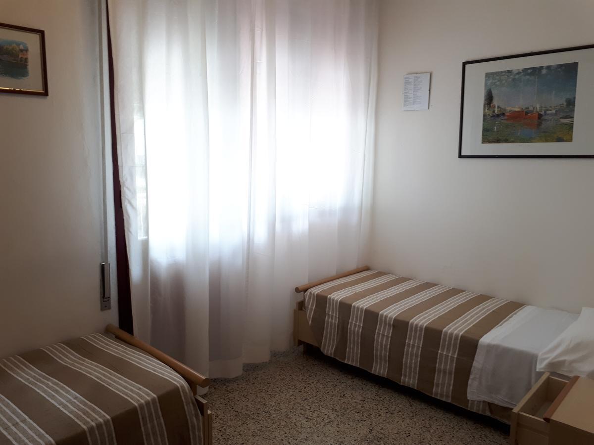 Hotel Villa Dina Lido di Jesolo Luaran gambar